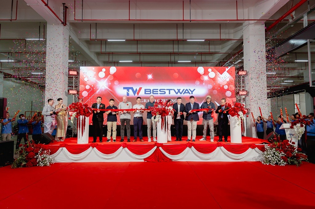 ggpoker��������̩������ʢ��ҵ������������ȫ�򻯽ṹ������ƪ